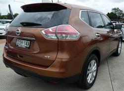 2015 Nissan X-TRAIL ST