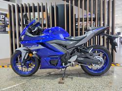 2020 Yamaha YZF-R3 BLUE