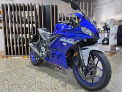2020 Yamaha YZF-R3 BLUE