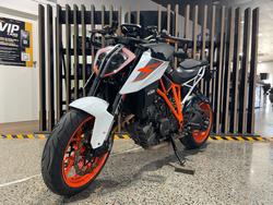 2017 Ktm 1290 SUPER DUKE R White/Grey