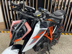 2017 Ktm 1290 SUPER DUKE R White/Grey
