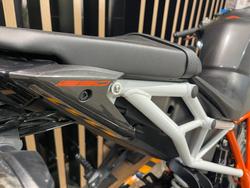 2017 Ktm 1290 SUPER DUKE R White/Grey