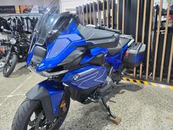 2026 BMW Motorrad 2026 BMW 1300CC R 1300 RT Impulse BLUE