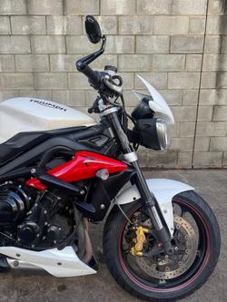 2017 Triumph STREET TRIPLE White