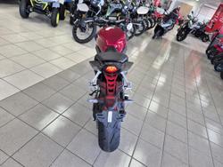 2025 Honda CB650R CB Red