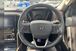 2025 Mahindra Scorpio Z8L+