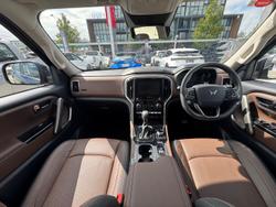 2025 Mahindra Scorpio Z8L+