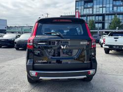 2025 Mahindra Scorpio Z8L+