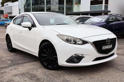 2016 Mazda 3 SP25