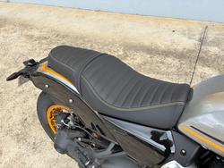 2025 BMW Motorrad R 12 Silver