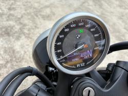 2025 BMW Motorrad R 12 Silver