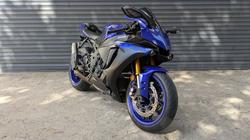 2019 Yamaha YZF-R1