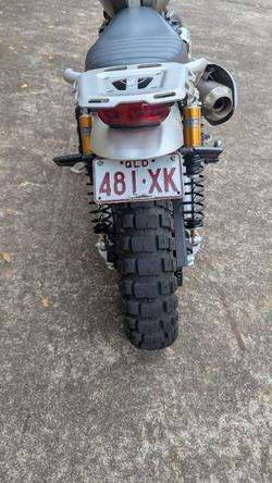 2022 Triumph SCRAMBLER 1200 XE Green