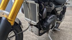 2022 Triumph SCRAMBLER 1200 XE Green