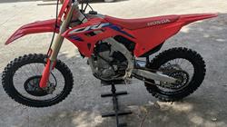 2024 Honda CRF450R Red