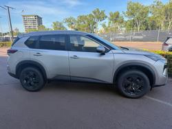 2025 Nissan X-TRAIL ST-L