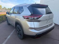 2025 Nissan X-TRAIL ST-L