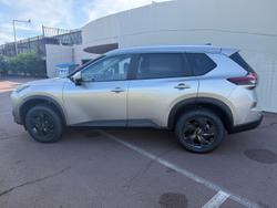 2025 Nissan X-TRAIL ST-L