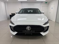 2025 MG MG5 Essence MY25 Dover White