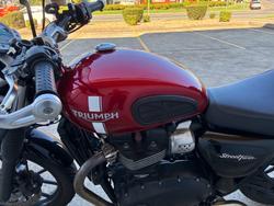 2016 Triumph STREET TWIN Red