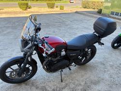 2016 Triumph STREET TWIN Red