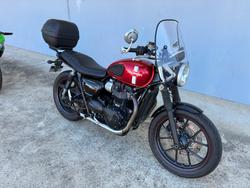 2016 Triumph STREET TWIN Red