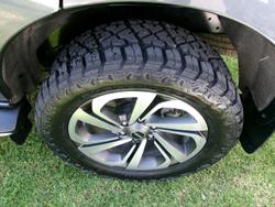 2022 Isuzu MU-X LS-T