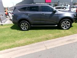 2022 Isuzu MU-X LS-T