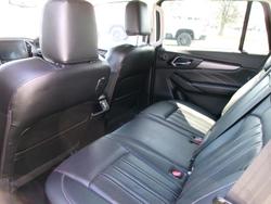 2022 Isuzu MU-X LS-T