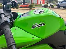 2012 Kawasaki NINJA 250R SE (EX250J) Green