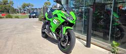 2025 Kawasaki 2025 KAWASAKI 650CC NINJA 650 KRT EDITION GREEN