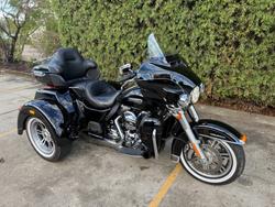 2015 HARLEY-DAVIDSON FLHTK ULTRA LIMITED