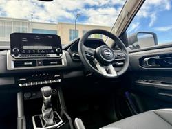 2026 Nissan Navara ST-X