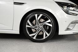 2016 Renault Megane GT BFB Pearl White