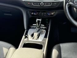 2017 Holden Calais