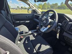 2026 Nissan Navara ST