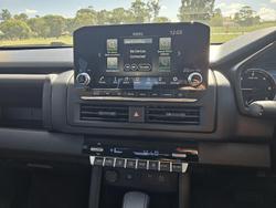 2026 Nissan Navara ST