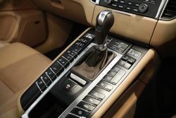 2017 Porsche Macan Turbo 95B MY17 AWD Carrara White