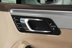 2017 Porsche Macan Turbo 95B MY17 AWD Carrara White