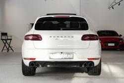 2017 Porsche Macan Turbo 95B MY17 AWD Carrara White