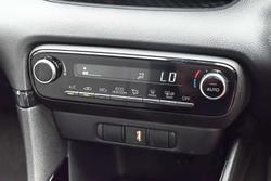 2020 Toyota Yaris ZR Hybrid