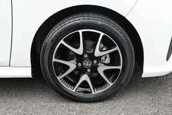 2020 Toyota Yaris ZR Hybrid