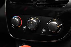 2014 Renault Clio R.S. 200 Sport IV B98 Flame Red