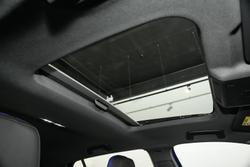 2022 Volkswagen Golf R 8 MY22.5 Four Wheel Drive Lapiz Blue