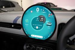 2025 MINI Cooper S Favoured