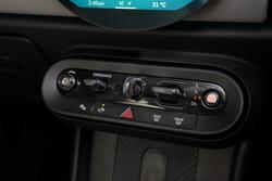 2025 MINI Cooper S Favoured