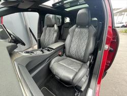 2022 Peugeot 5008 GT Sport