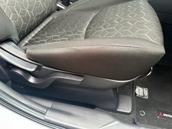 2024 Mitsubishi ASX ES