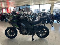 2023 Kawasaki Versys 1000 S Versys Black