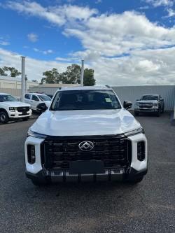 2026 LDV D90 Executive SV9A MY25 4X4 Dual Range Natural White